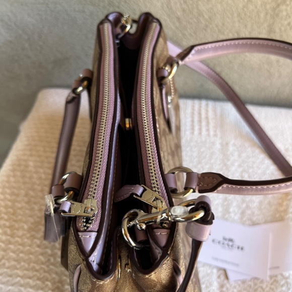 Coach Mini Surrey Carryall In Signature Canvas NEW - Picture 8 of 12